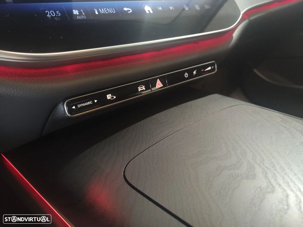 Mercedes-Benz E 220 d Avantgarde - 17