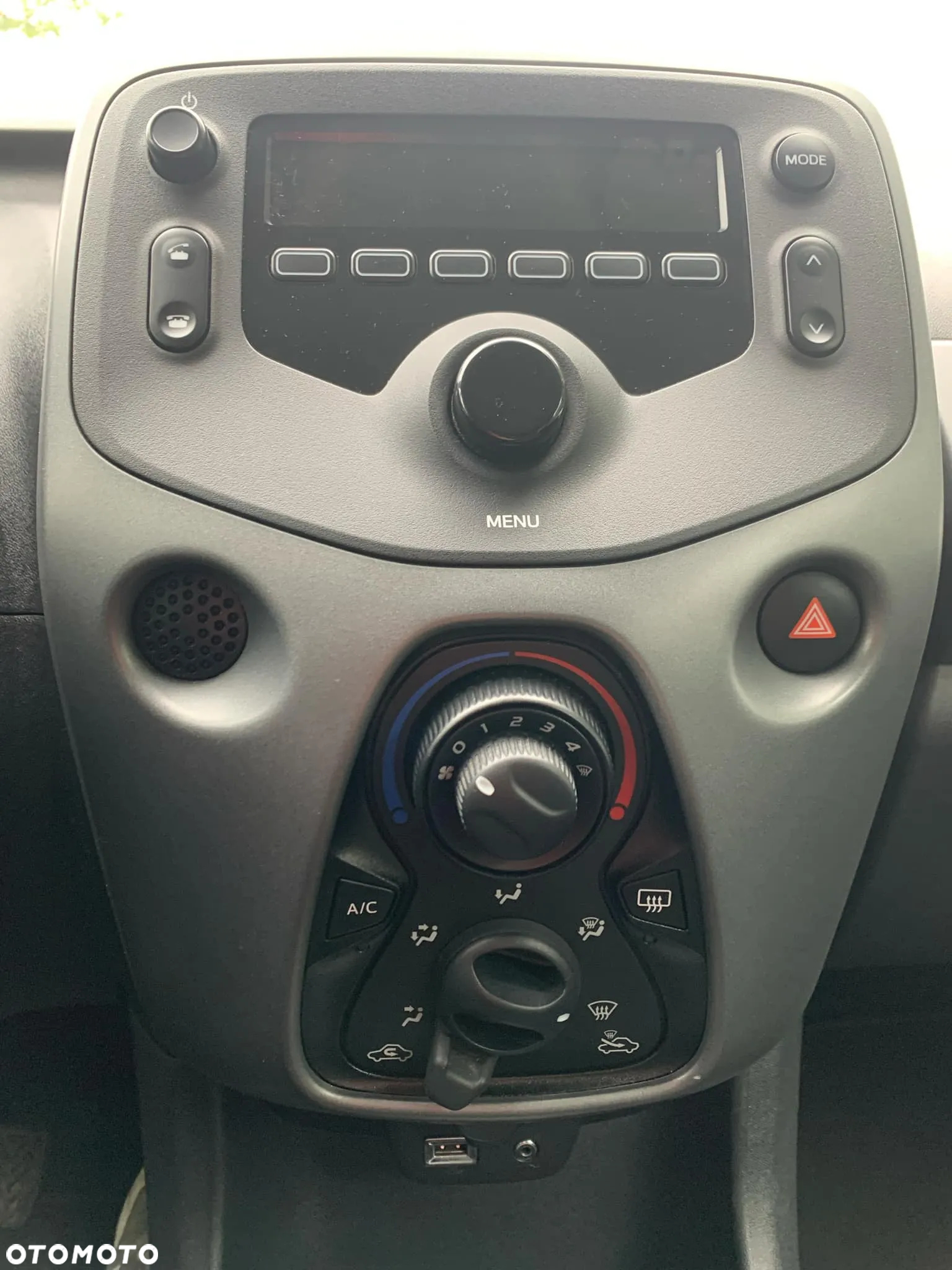 Toyota Aygo 1.0 VVT-i Black Edition - 9
