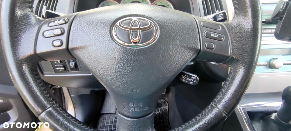 Toyota Corolla Verso 1.8 Sol + 7os - 13