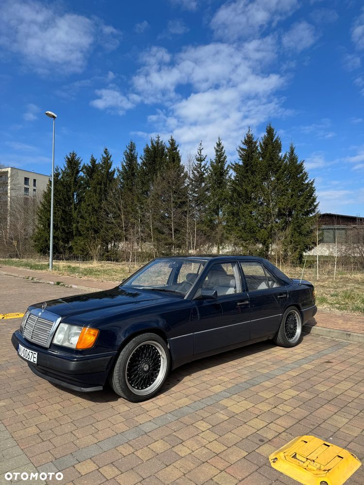 Mercedes-Benz W124 (1984-1993) - 2