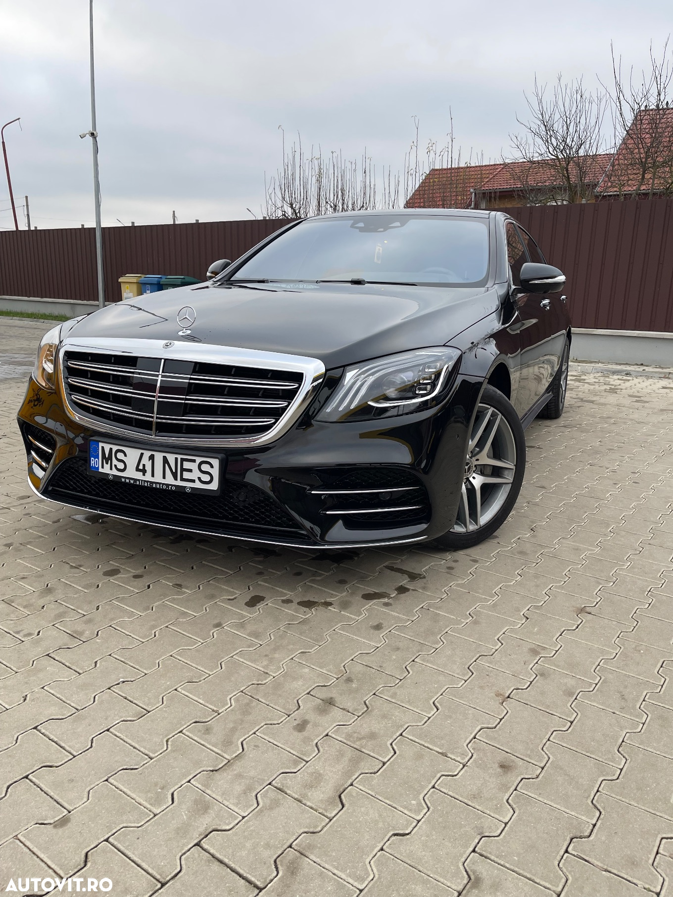 Mercedes-Benz S 400 d 4MATIC Long Aut - 2
