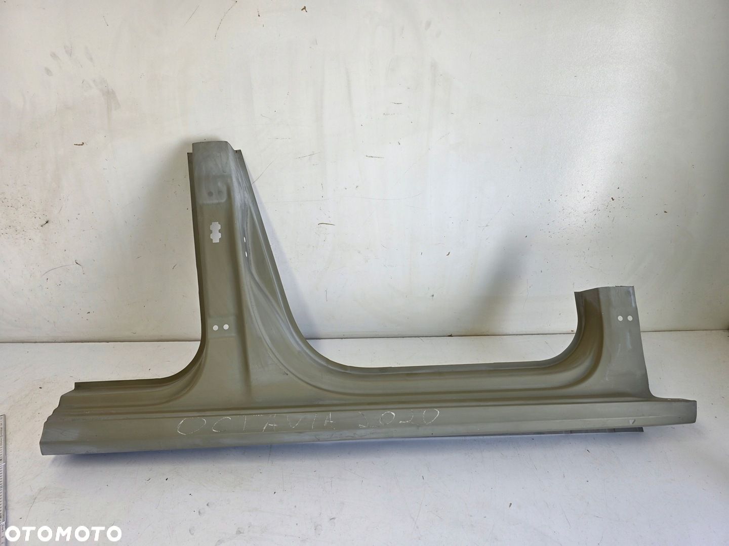 Próg prawy poszycie SKODA Octavia 4 IV 5E7 20- - 1