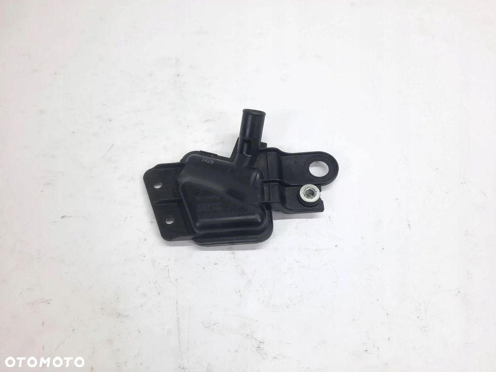 REZONATOR POWIETRZA PRZEWÓD INFINITI QX50 EX30d QX70 FX30d Q70 M30d - 2