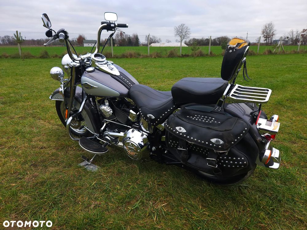 Harley-Davidson Softail Heritage Classic - 12