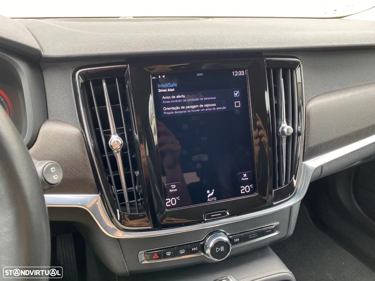 Volvo V90 Cross Country 2.0 D4 Pro AWD Geartronic - 25