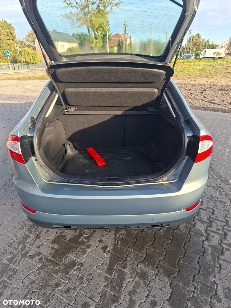 Ford Mondeo 1.8 TDCi Ambiente - 24
