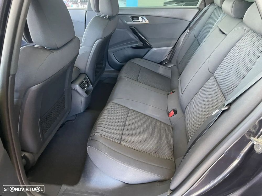 Peugeot 508 SW - 17