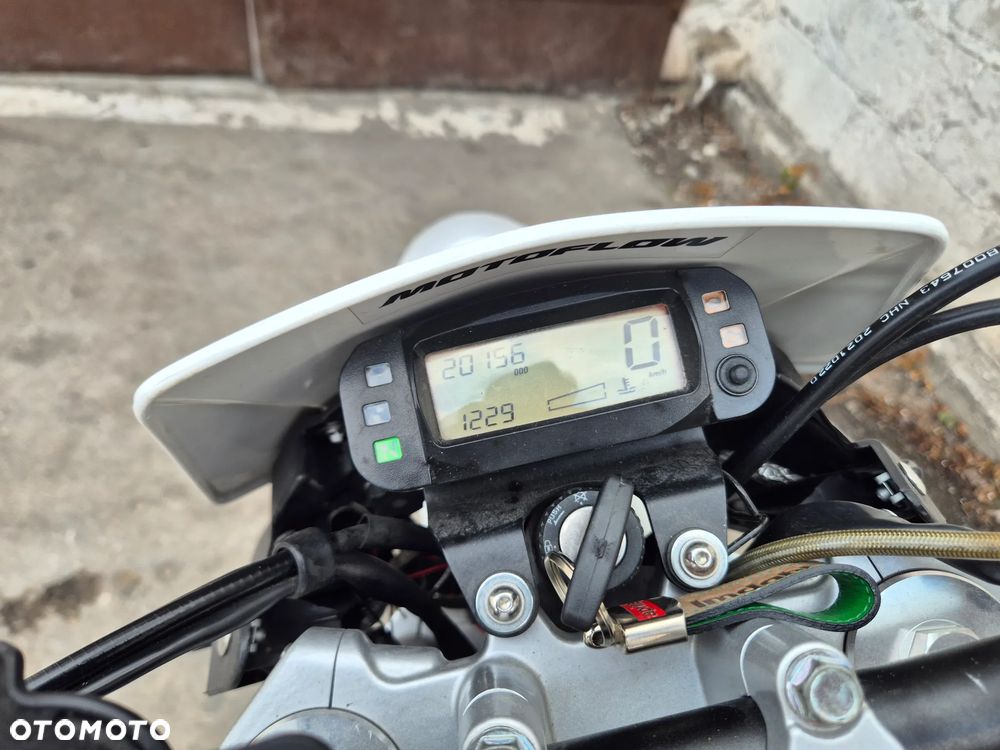 Aprilia SX - 10
