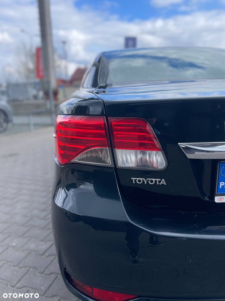 Toyota Avensis 2.2 D-CAT Prestige - 23