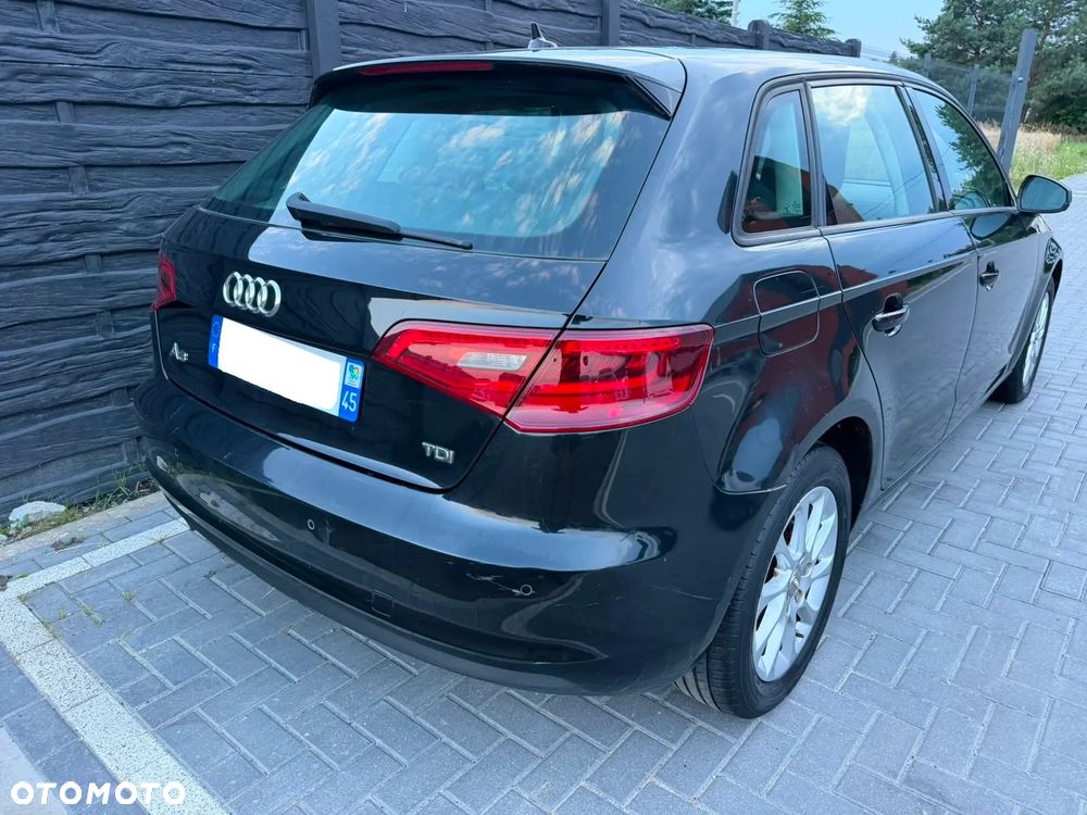 Audi A3 Sportback 2.0 TDI S tronic - 34