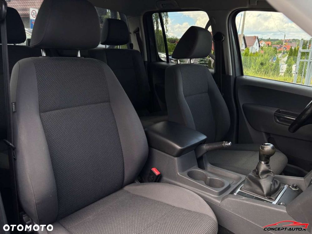 Volkswagen Amarok - 23