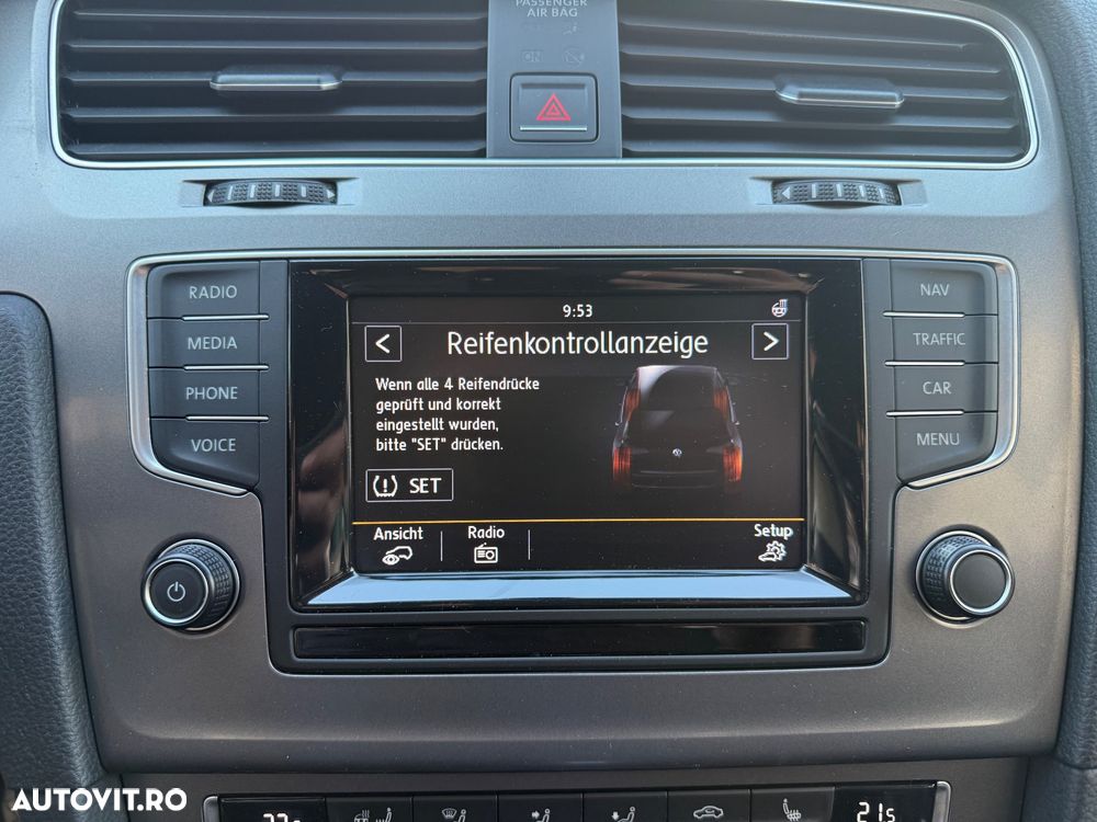 Volkswagen Golf 1.6 TDI (BlueMotion Technology) DSG Comfortline - 25