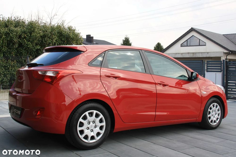 Hyundai i30 1.4 Classic - 11