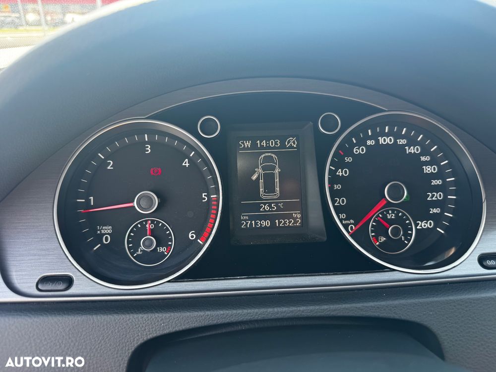 Volkswagen Passat 2.0 TDI BlueMotion Technology DSG Comfortline - 14