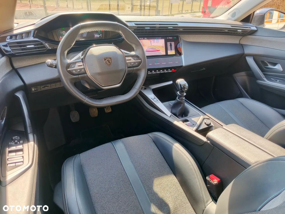 Peugeot 308 1.2 PureTech Allure Pack S&S - 31