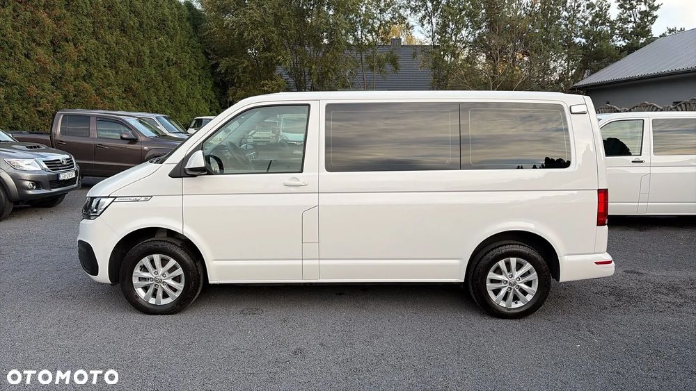 Volkswagen Caravelle - 4
