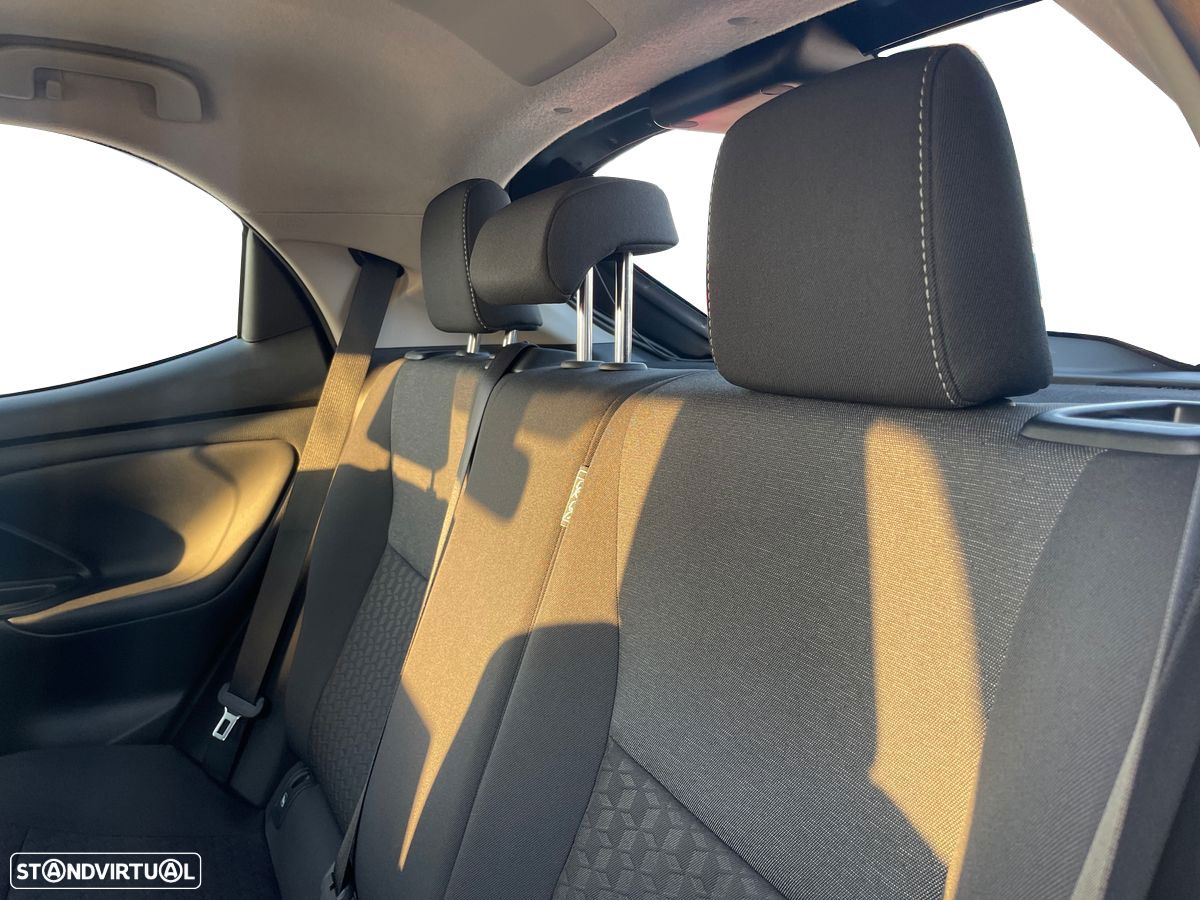 Toyota Yaris 1.0 VVT-i Comfort Plus - 11