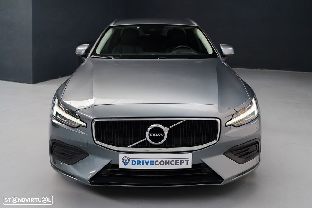 Volvo V60 2.0 D3 Momentum Plus Geartronic - 3