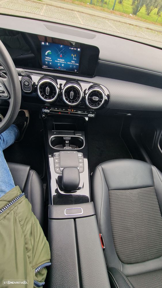 Mercedes-Benz CLA 250 e 8G-DCT Progressive - 12
