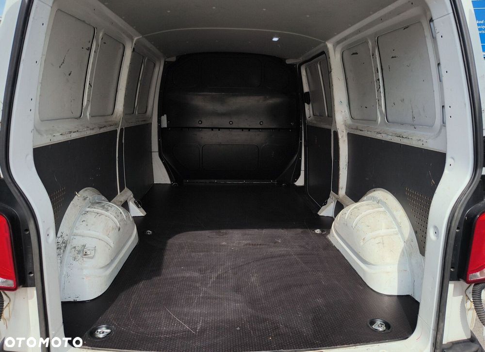 Volkswagen Transporter T6.1 Furgon 3400 2.0 TDI 110 KM 3m. - 24