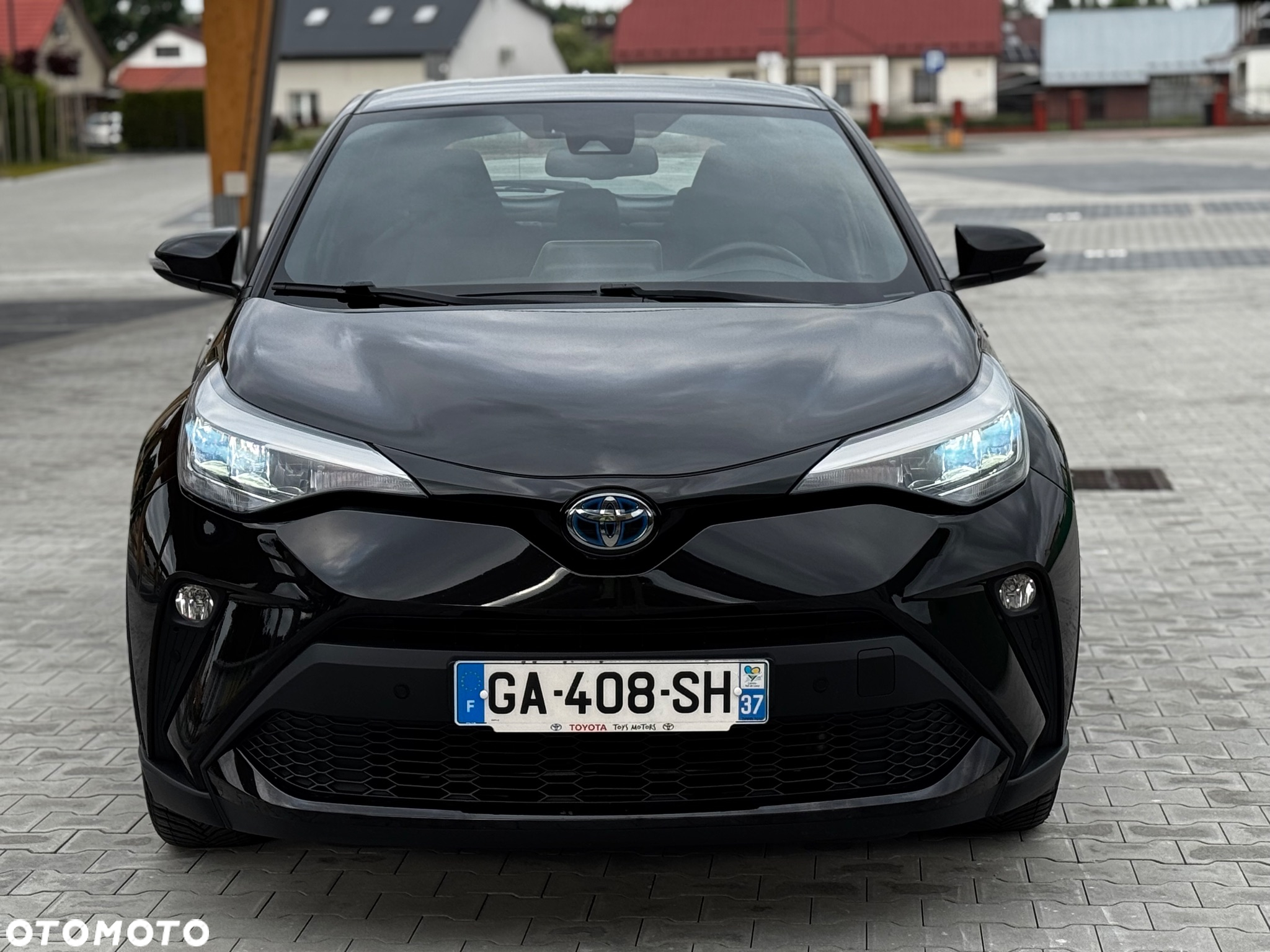 Toyota C-HR Hybrid Style - 24