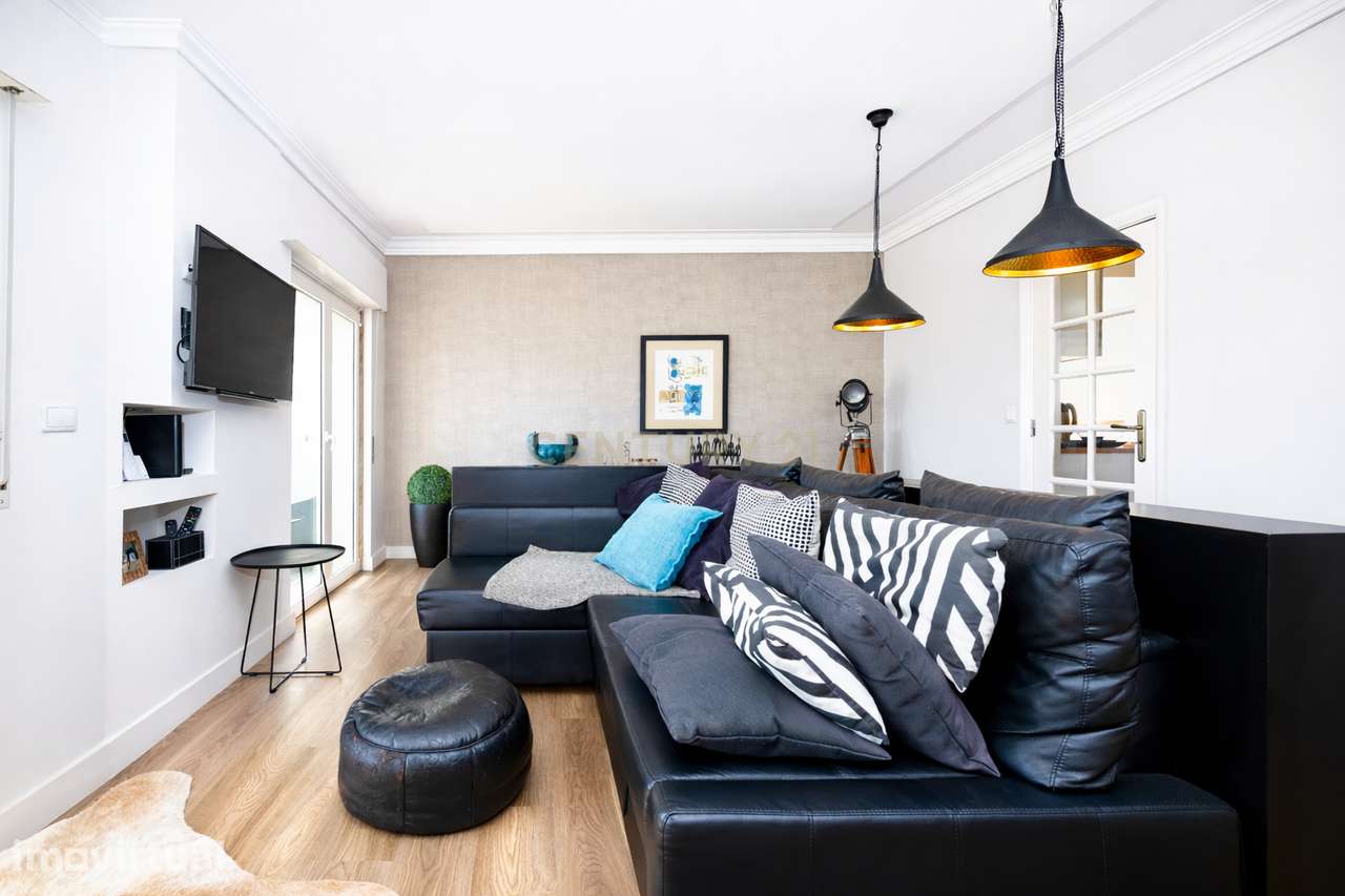 Apartamento T2 em Cascais com Vista para a Cidade - Grande imagem: 2/23