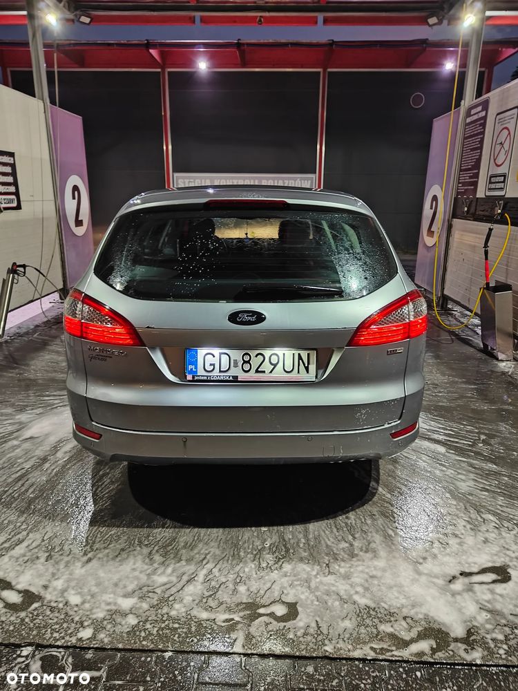 Ford Mondeo 2.0 TDCi Ghia - 5