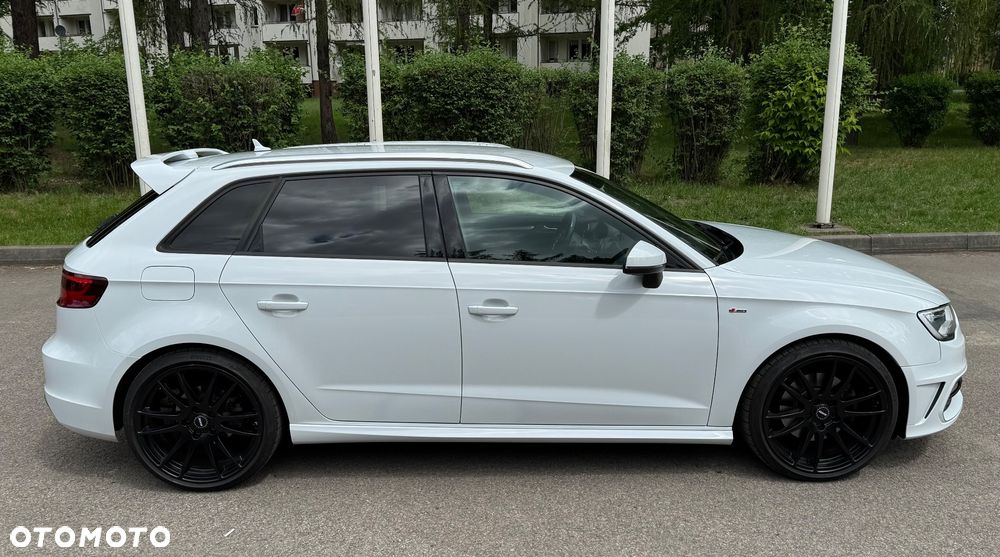 Audi A3 Sportback - 9