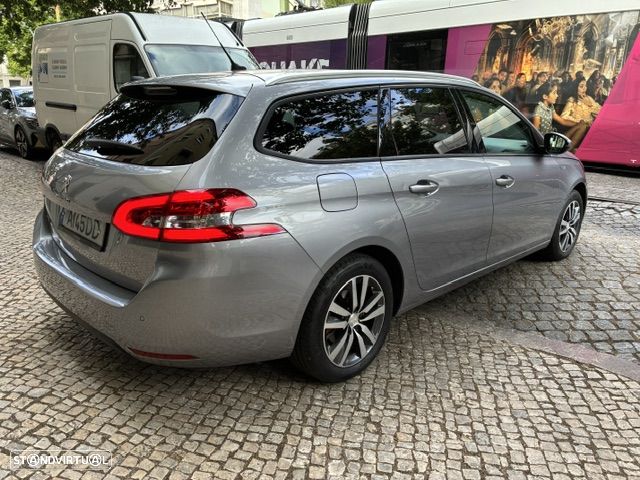 Peugeot 308 SW 1.5 BlueHDi Style EAT8 - 5