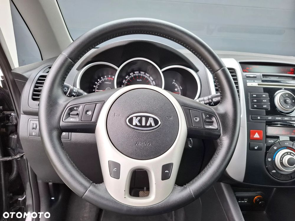 Kia Venga 1.4 CVVT Business Line - 22