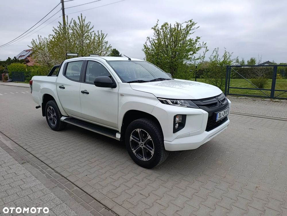 Mitsubishi L200 Pick Up 4x4 S&S Autm Double Cab Plus - 11