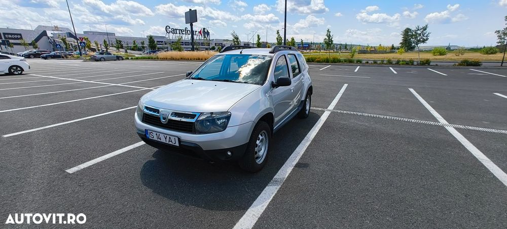 Dacia Duster 1.6 4x4 Laureate - 1
