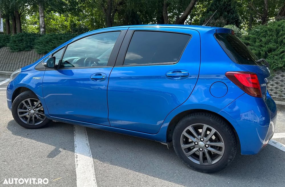Toyota Yaris - 8