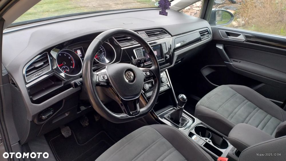 Volkswagen Touran 1.4 TSI (BlueMotion Technology) Highline - 14