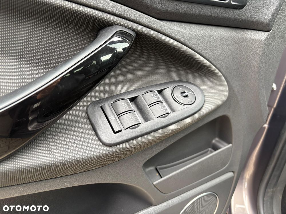 Ford Kuga 2.0 TDCi Titanium S MPS6 - 22