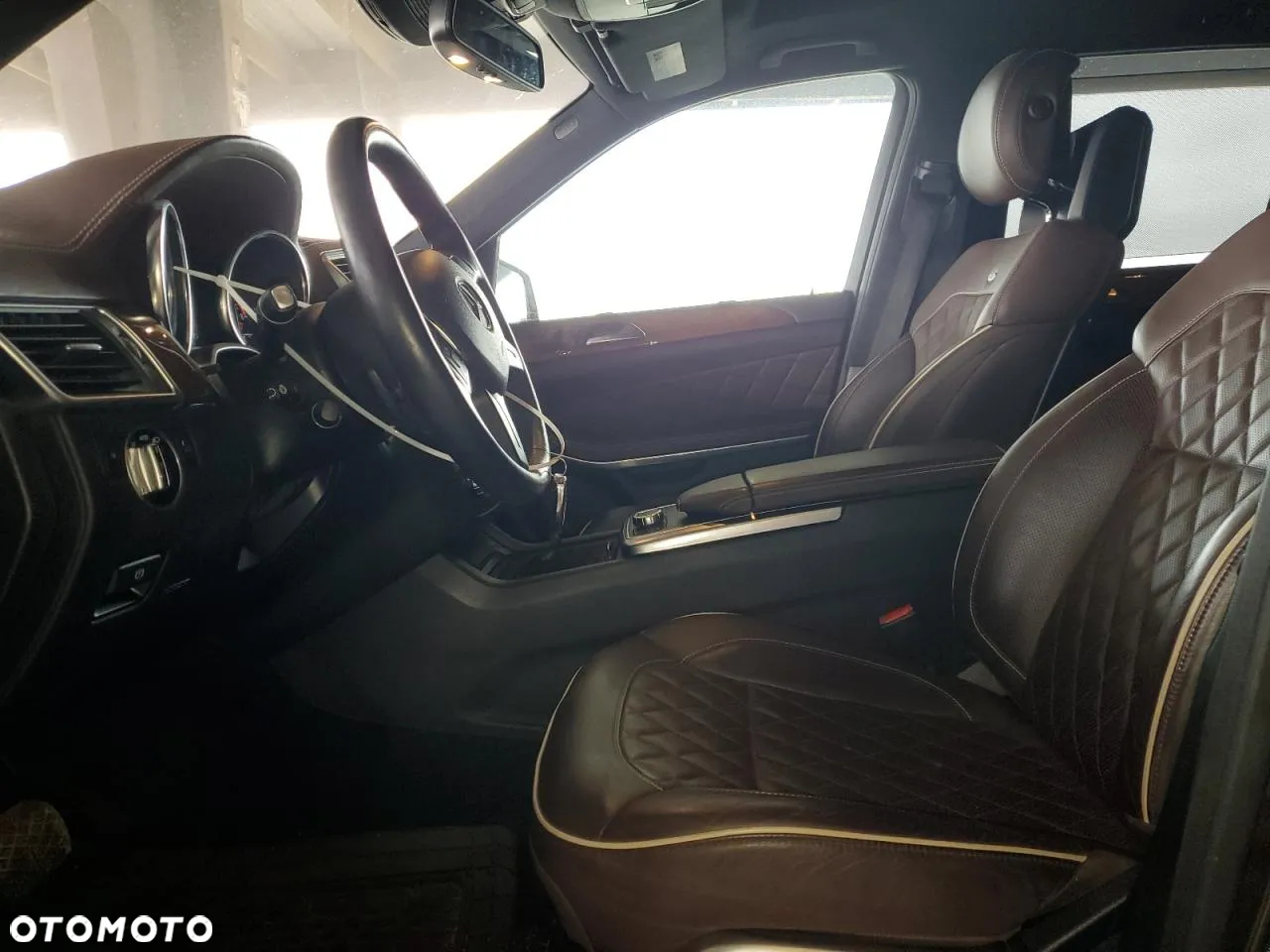 Mercedes-Benz GL - 7