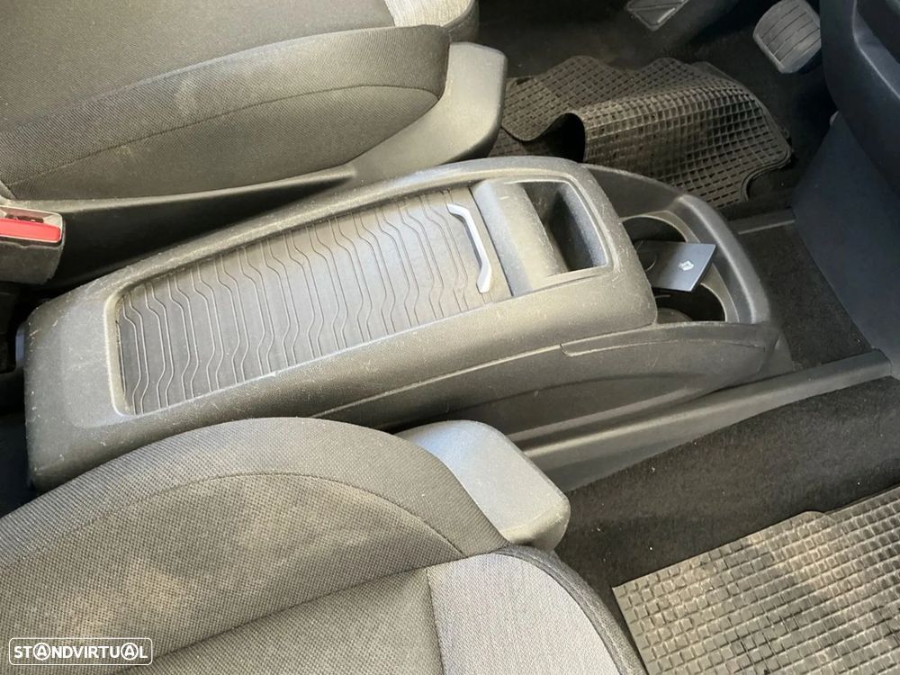 Citroën C4 Grand Picasso - 11