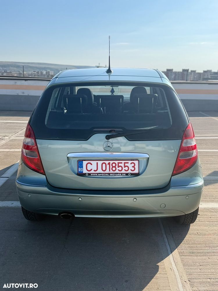 Mercedes-Benz A 150 Autotronic Elegance - 10