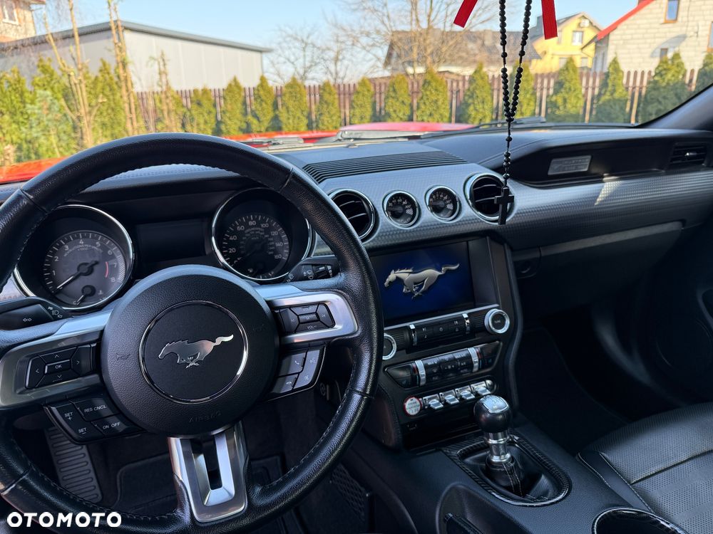 Ford Mustang - 15