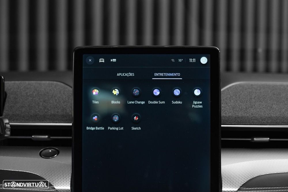 Ford Mustang Mach-E Standard - 29