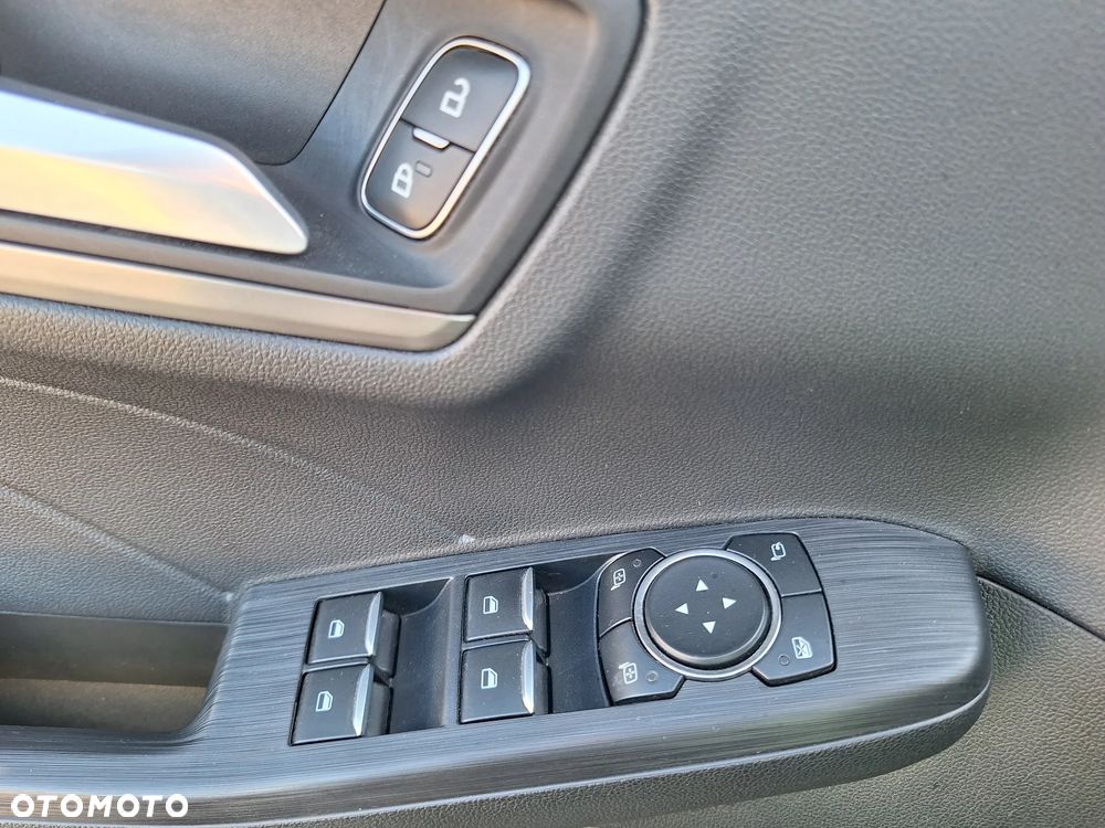 Ford Kuga 1.5 EcoBoost FWD Titanium - 17
