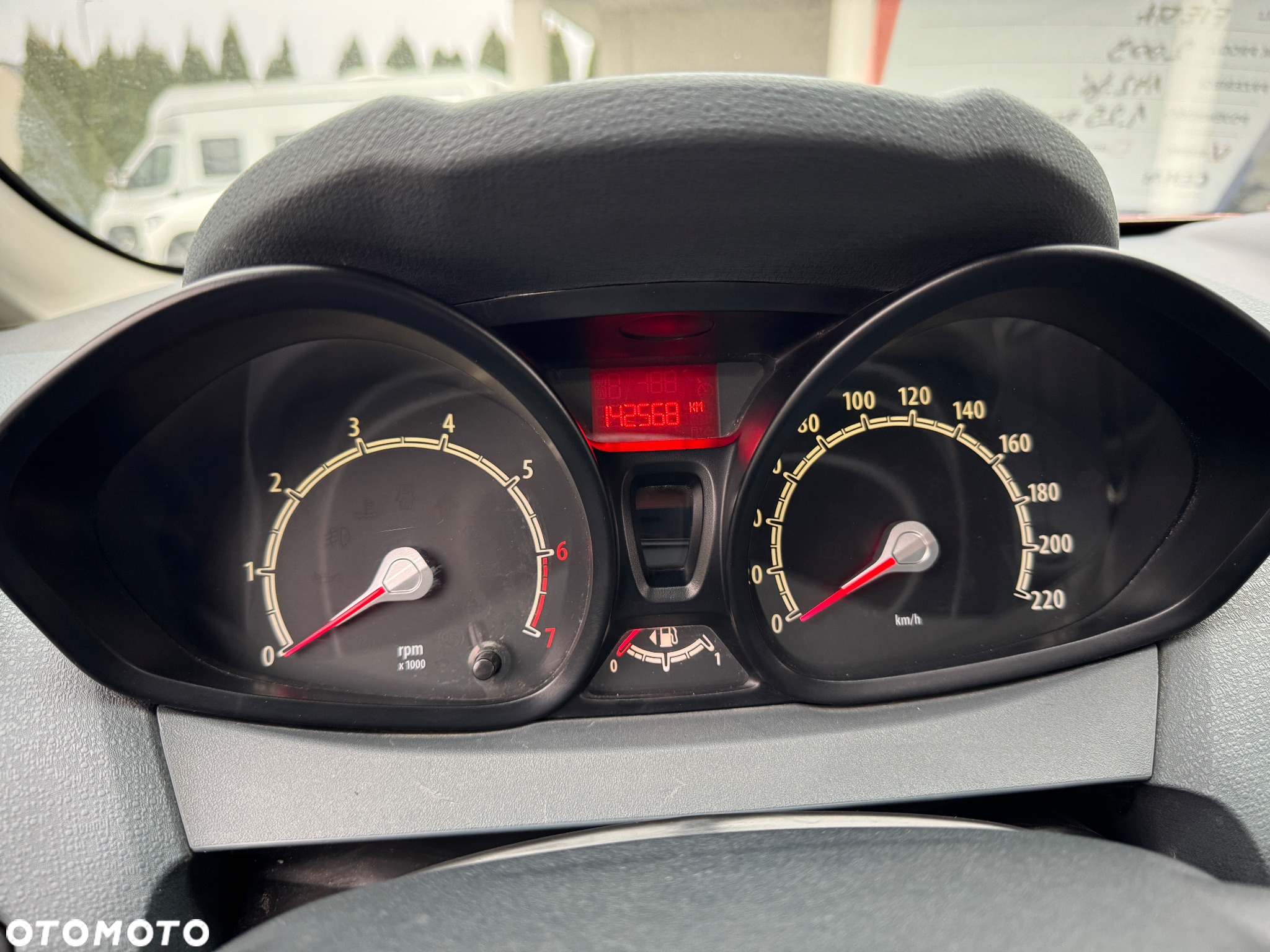 Ford Fiesta 1.25 Ambiente EU5 - 13