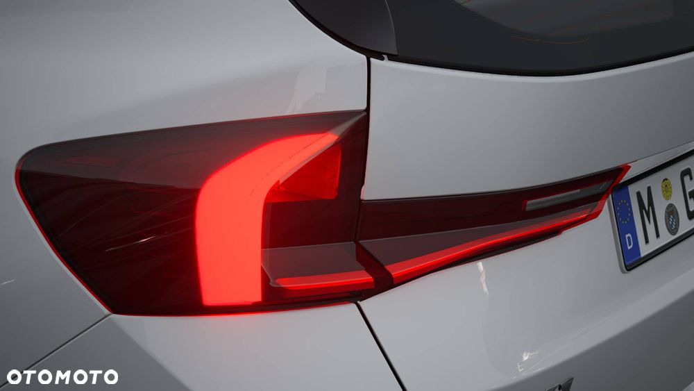 BMW X1 sDrive18i - 8