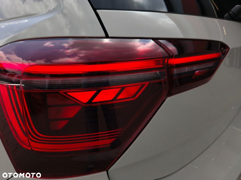 Volkswagen Polo - 8