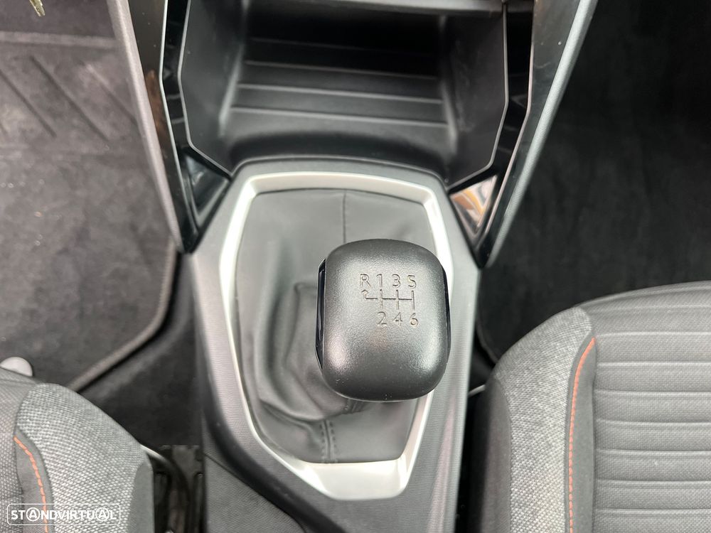 Peugeot 2008 1.5 BlueHDi Active Pack - 33