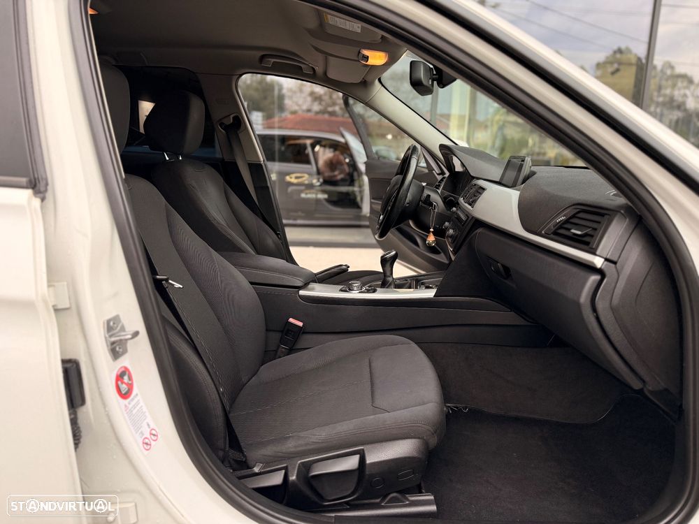 BMW 320 d Line Modern - 16