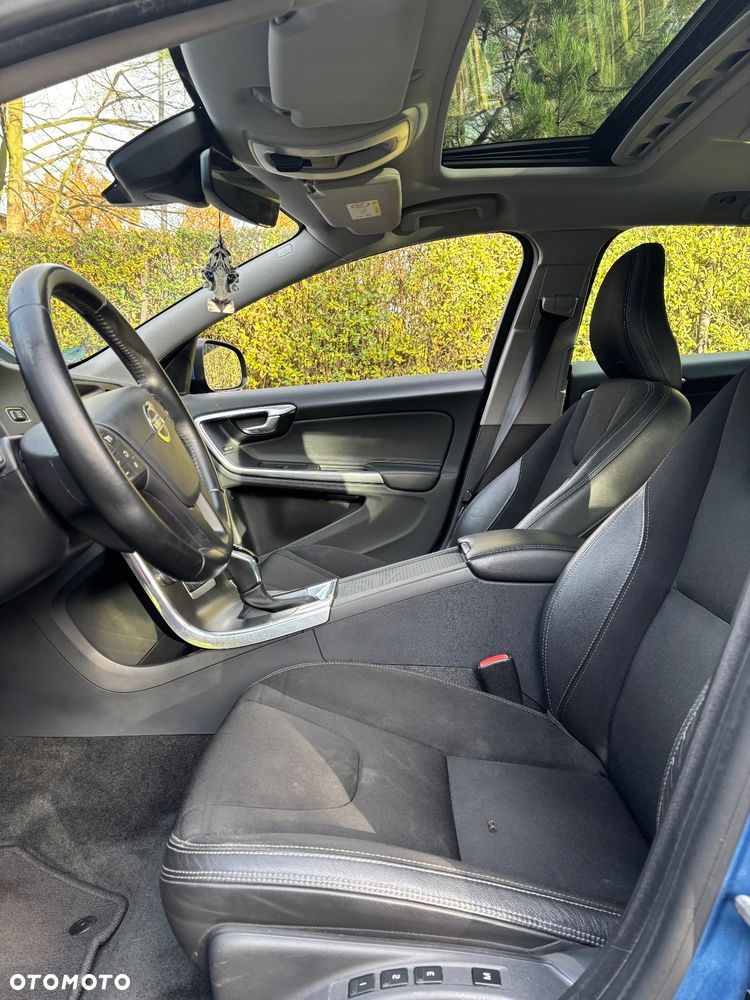 Volvo V60 Diesel Kinetic - 7