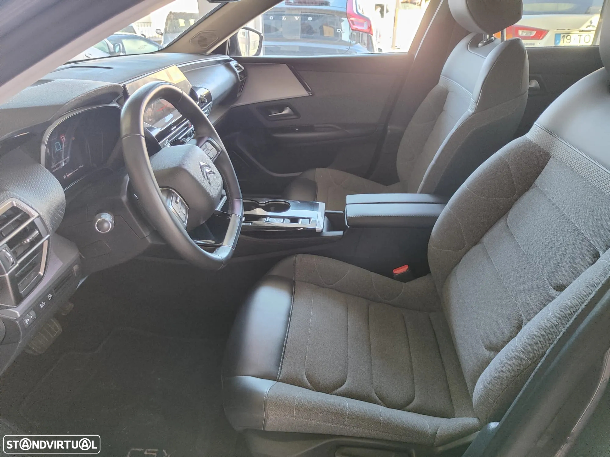 Citroën C5 X 1.6 Hybrid Shine Pack e-EAT8 - 12