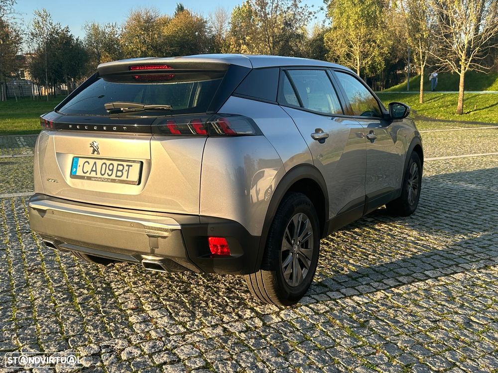 Peugeot 2008 - 4