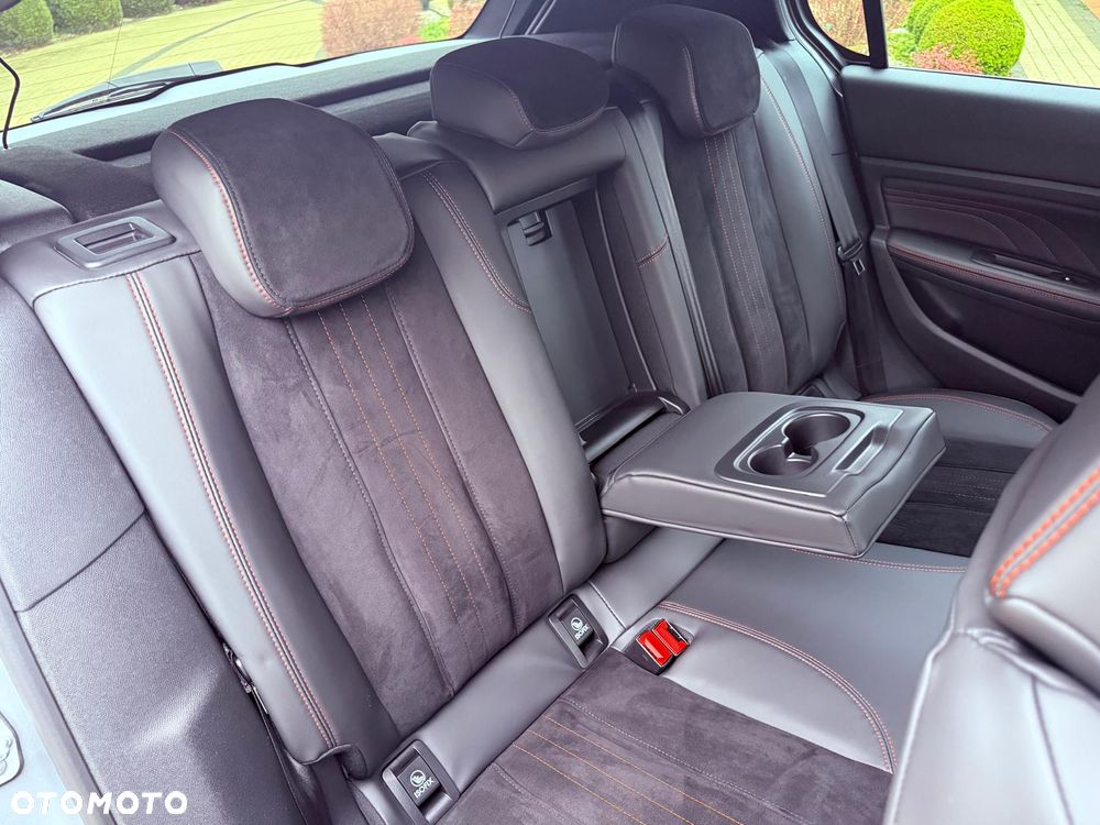 Peugeot 308 GTi by Sport - 14